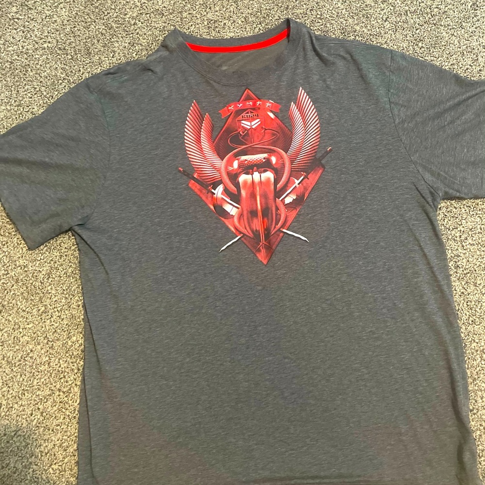 Nike dri fit kobe design t-shirt